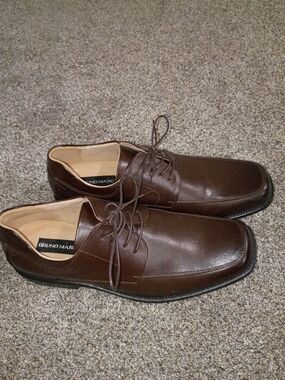 Size 12 Bruno Marc